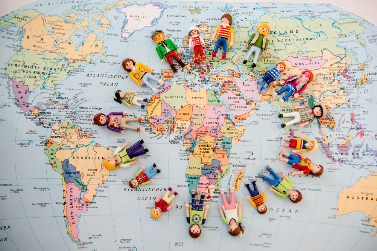 Weltkarte mit Playmobil