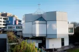 Uni-Forum Exterior View