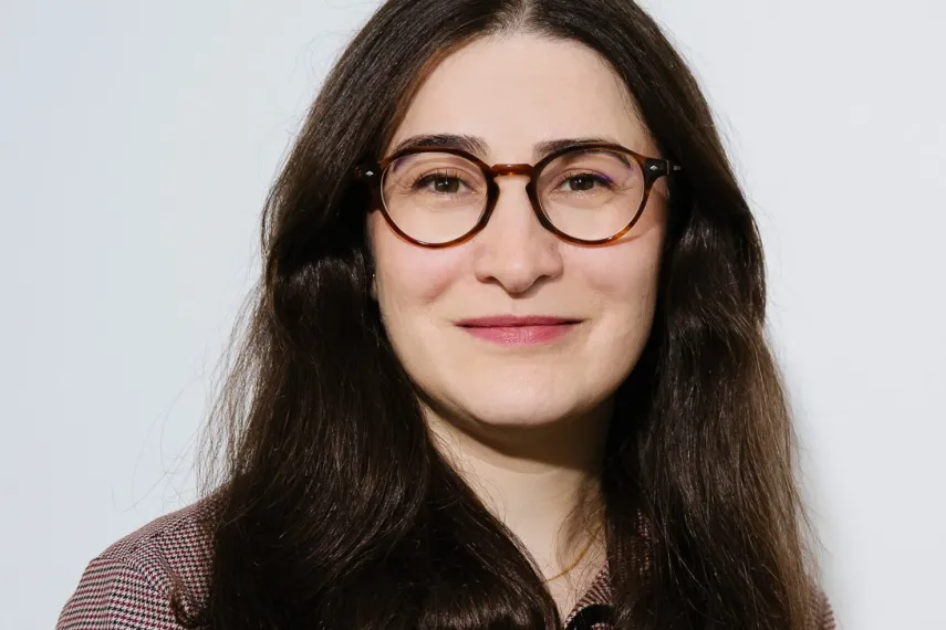 Dr. Mitra Shamsi 