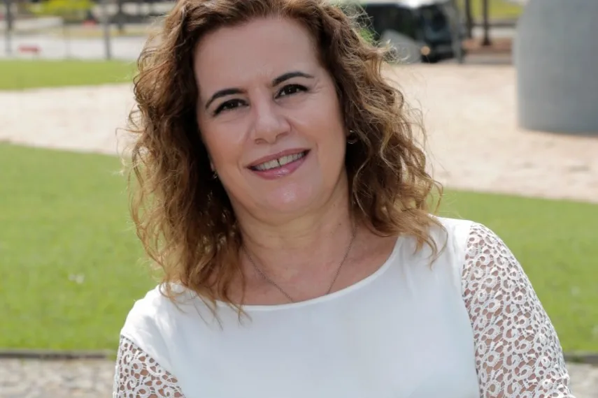Sandra Goulart Almeida