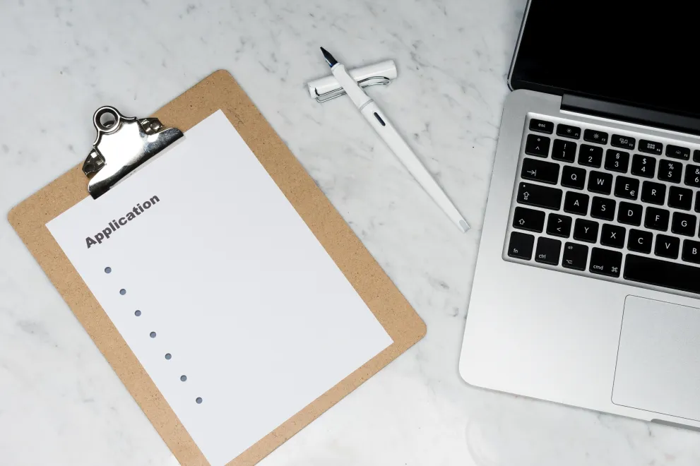 Application Checklist Pen Laptop