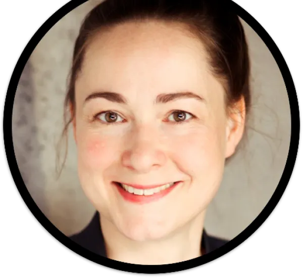 Prof. Dr. Julia Bee