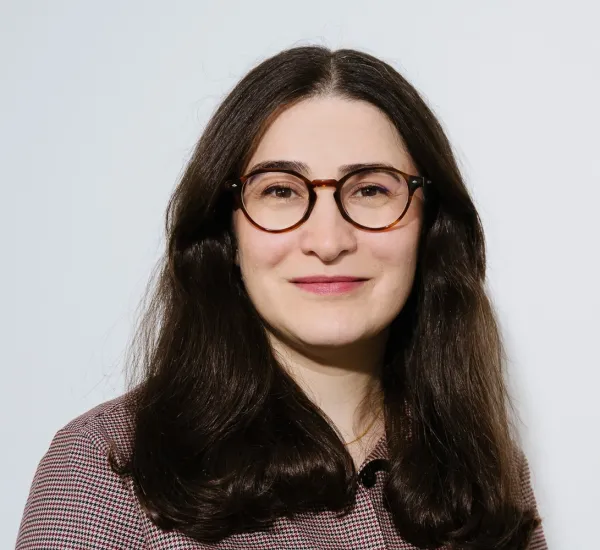 Dr. Mitra Shamsi 